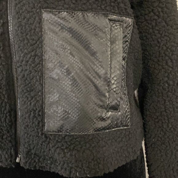 Juicy By Juicy Couture Womens Sherpa Bomber Jacket Size Large - Picture 3 of 7